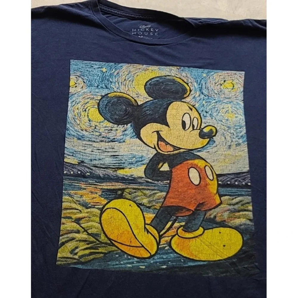 Disney neck deals flaws